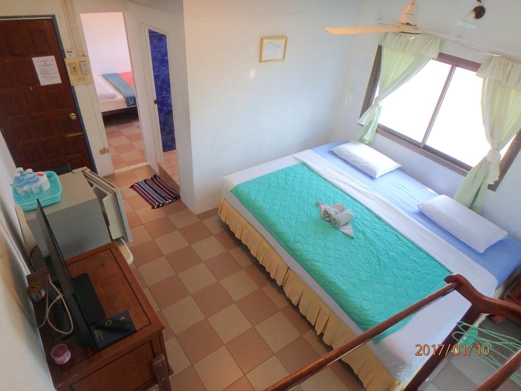 Residence House Trat Bagian luar foto
